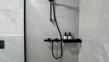 Meridian - Foto 3, Shower