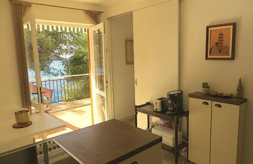 Villa V, 4-star 2-floor 1-apartment seaside property with great outdoors - Foto 15