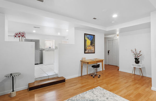 A Cottage in Downtown STL. Sleeps 10 - Photo 12