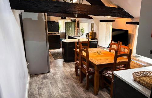 New Hall, Elland - Foto 6