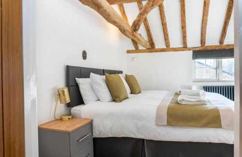 Gloucester-Beautiful 4 Bedroom Cottage-Sleeps 8-Free Parking-Fast Wi-Fi-Work or Leisure - Foto 9
