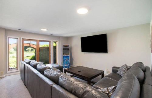 Smitten in da Mitten - 18 acres, Arcades, High Spd Web, Hot Tub, Pond! - Foto 11