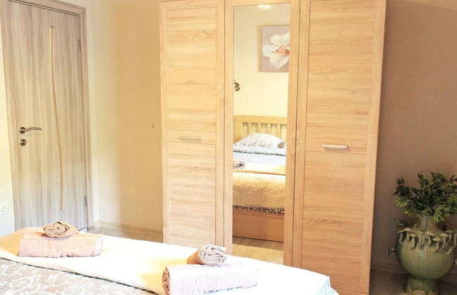 Chic and Elegant Flat Near Beach in Montenegro - Photo 19