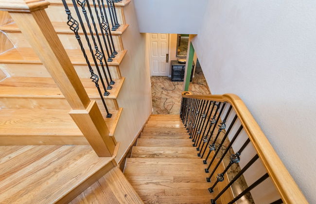 Chic Renovated Oasis: Disney & Universal Nearby 4 Bedroom Home by RedAwning - Foto 33