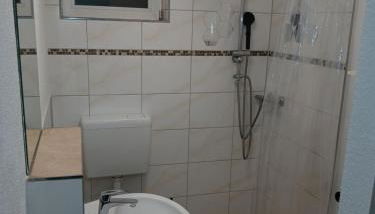 Bottwartal Apartment mit eigenem Eingang, top ruhige Lage, gemütliches Häusle für sich alleine - Foto 3, Shower