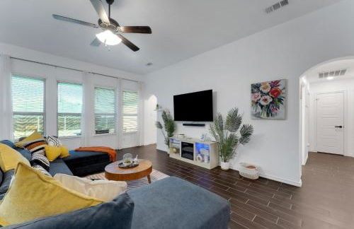 New Modern Bohemian Home Minutes from Epic Waters Indoor Park, Andretti Indoor Karting & Games, AT&T Stadium, Globe Life, Six Flags, Texas Life - Foto 10