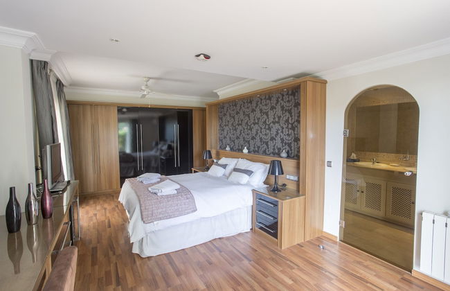 Villa Near Beach In Marbella - Photo 5