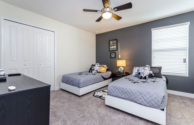 Ultimate 9bed 5Ba Champions Gate - Photo 25