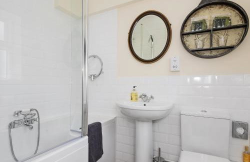 Church Cottage - Photo 18