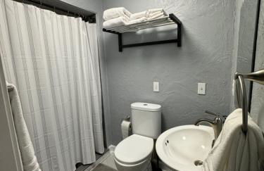 DIRECT OCEANFRONT NO-DRIVE BEACH CONDO - Photo 12