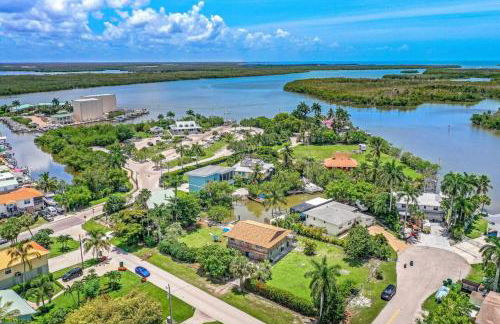 Goodland pet-friendly home with dock and kayaks - Foto 37