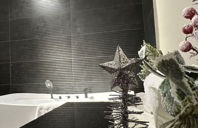 La Mirage Suites & Apartments - Photo 10