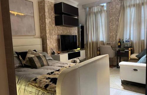 Westminster Apartment- Prime Location-Free Parking - Foto 35