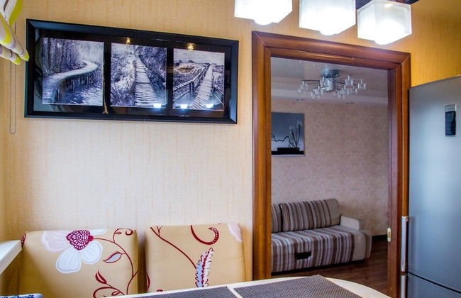 Apartment on Okeanskiy prospect 101 - Photo 4