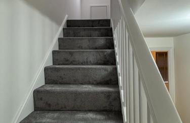 Lux House, Jennett's Park - Photo 5