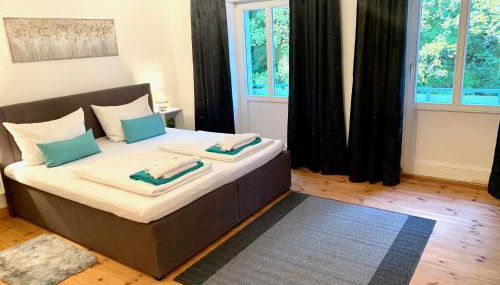 DEUTSCHE VILLA - SUPERIOR APARTMENT- 1 Obergeschoss mit gem Sauna und Garten - Foto 2