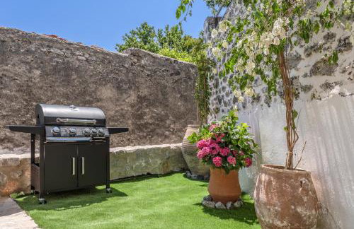 Casa Karinea - Serene Stone House Retreat - Foto 13