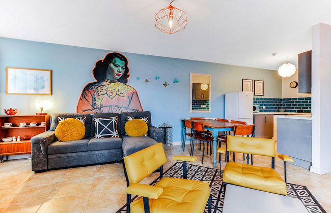 Riverside Apartment - Foto 13