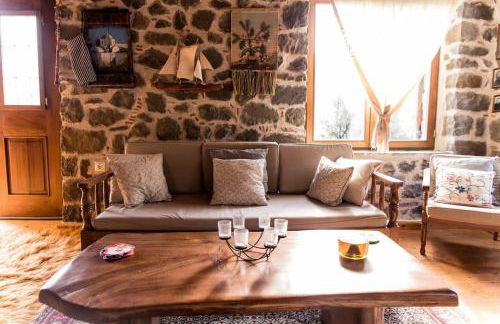 Πέτρινη κατοικία με υπέροχη θέα στο όρος Κόζιακα. - Foto 14