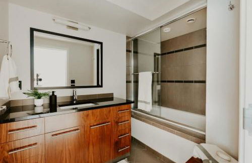 Timeless Modern Luxury at Bellerive on the River - Photo 21