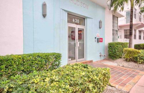 TROPICAL HAVEN POOL & 2BLOCKS TO BEACh - Foto 9