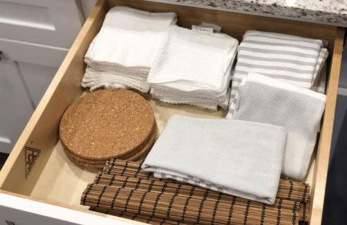 Beautiful Home across the street from Lake June! - Foto 44