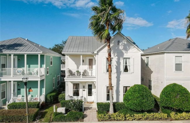 Reunion Resort 3 bed With Private Pool - Photo 1