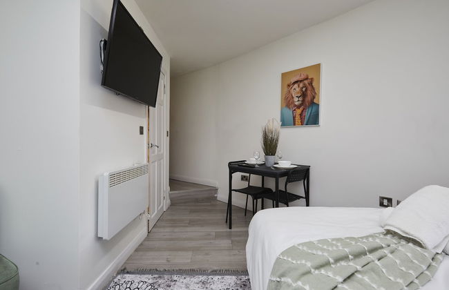 BV Royal Comfy Studiosuite Queensgate Huddersfield - Foto 17