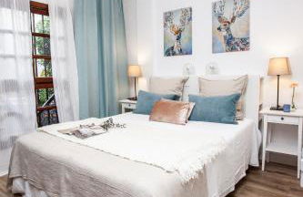 Spectacular Renovated Apartment, 5 min to Camison Beach, with AirCon - Photo 15