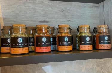 MaMa-Apartments - Haus Martina im Herzen der Rhön - 3 einzelbuchbare moderne Wohnungen für 2-8 Personen, Terrasse, Balkon, Garten, Ski und E-Bike Keller, Lounge, freies Wlan, familienfreundlich - Foto 12