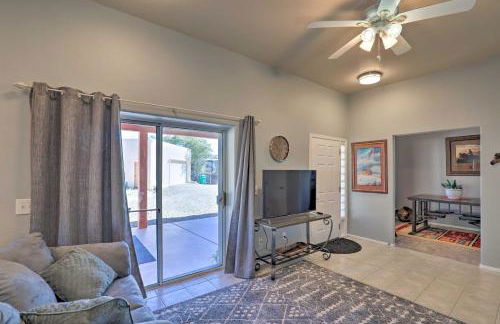 Desert Gem with Patio and Grill, Near Oracle St Park! - Foto 6