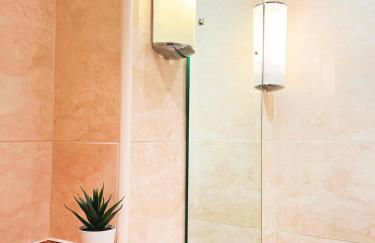 Luxury Apartment at Edinburgh - Photo 26