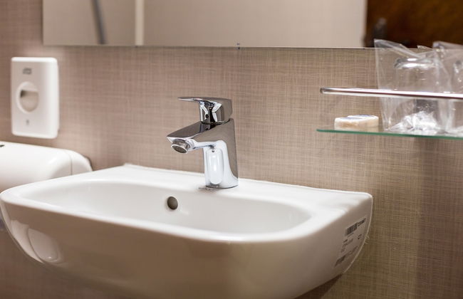 Grand Jules Boat Hotel Budapest - Photo 26