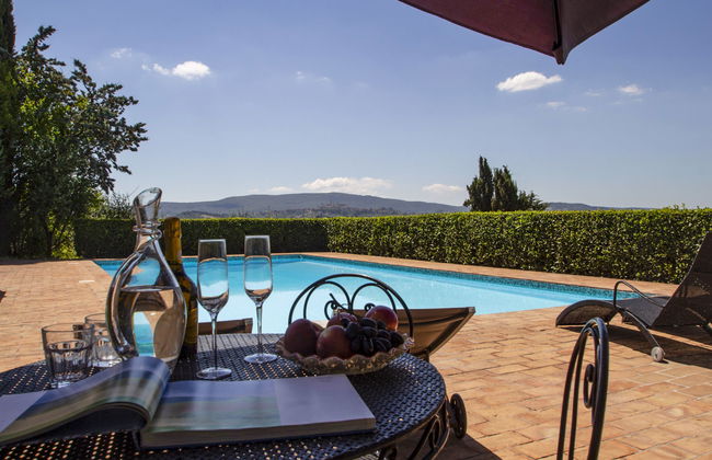 5 bedroom House in San Gimignano with private pool and garden - Photo 3