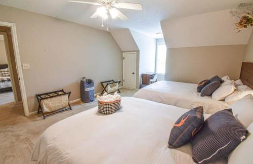 The Crimson Retreat Only 5 Miles to the Stadium BBQ Coffee Games - Foto 47