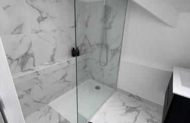 Maison 100m2 uniquement famille & professionnel - Foto 35