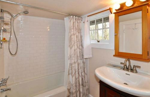 Idyllic Getaway Cottage in the Woods near Woodstock, New York - Foto 11