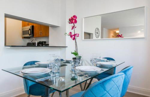 Bright 2 Bedrooms 2 Bathrooms Unit - Foto 9