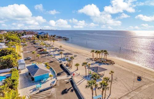 Coastal Cottage in Port Richey, Pet-Friendly Getaway Near Beaches, Parks, and Tampa - Foto 55