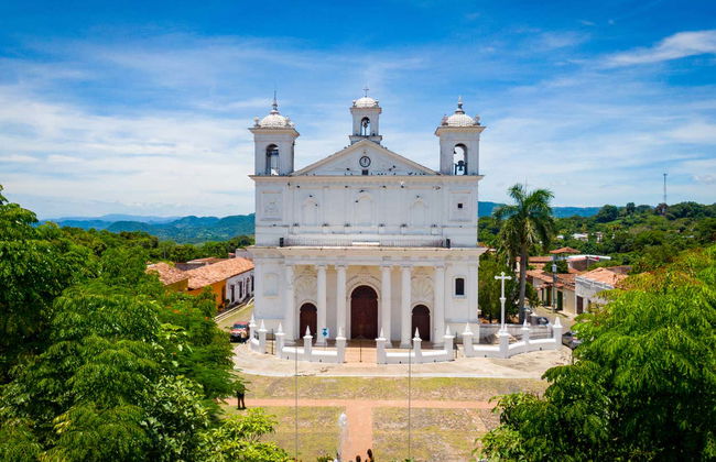 Tour of San Salvador & Suchitoto - Photo 1