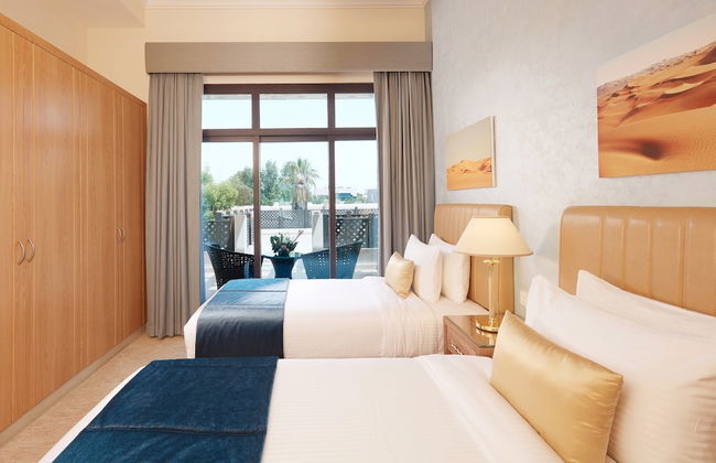 Roda Beach Resort - Photo 6