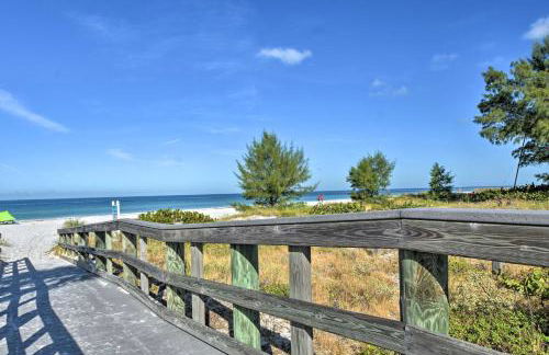 Pool Access and Kayaks Indian Shores Townhome - Foto 33