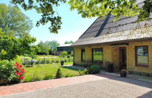 Ferienwohnung zwischen den Meeren - schöne und gemütliche FeWo mit Garten - Foto 5