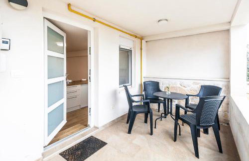 Studio & Apartment 'The Roots Apartments' near Pula, Istria, Croatia - Foto 22