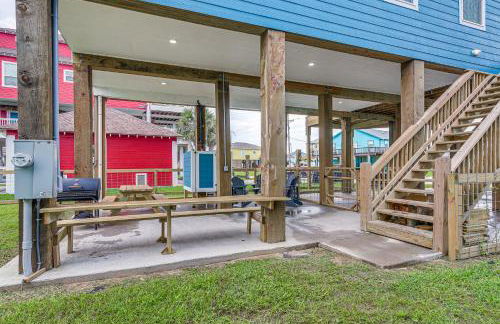 Walk to Gulf Ocean-View Home in Crystal Beach! - Foto 35