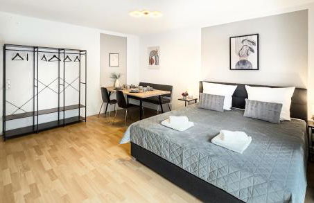 Charmantes 3-Zi-Apartment am Schlössle in Lechhausen-Garage-Balkon-Küche-Smart TV - Foto 14