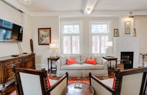 Carriage House at Forsyth 30 Night Minimum - Foto 10