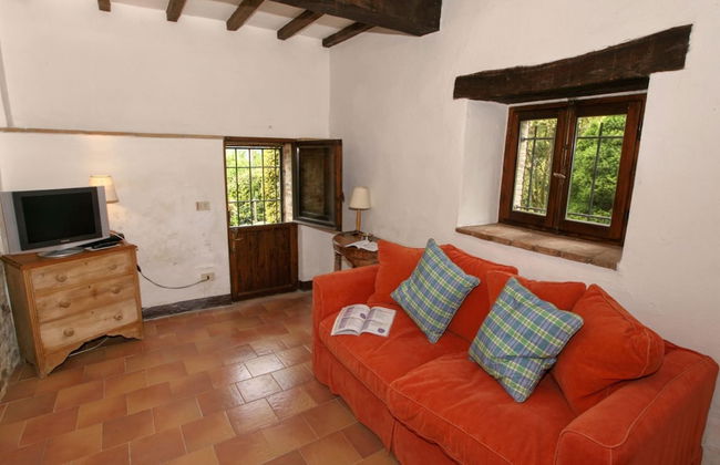 Holiday House with Pool & Large Garden Overlooking Lake near Tuscany - Photo 11