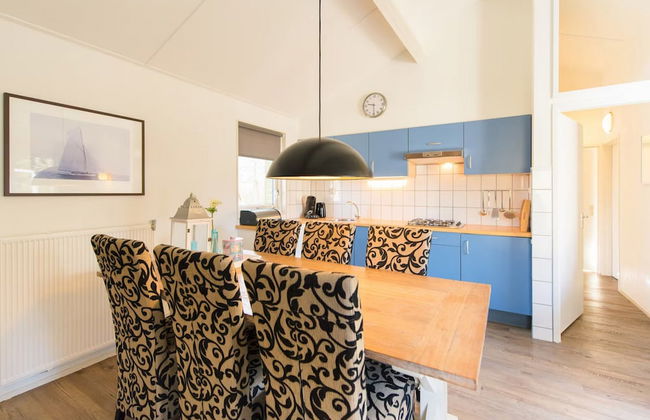 Comfortable Bungalow With Dishwasher, Near the Beach - Foto 4