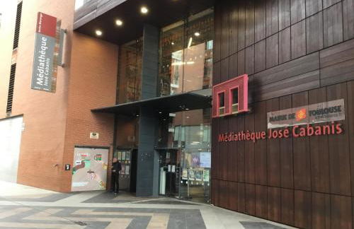 Toulouse Marengo-Gare Matabiau - Médiathèque-Allées Jean Jaurès proche ligne B Parking privé sécurisé gratuitprivé - Foto 38